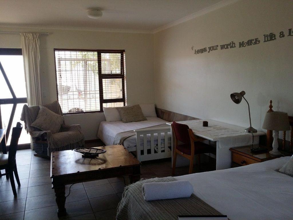 Saldanha Bay 12 On Beach Guest House מראה חיצוני תמונה