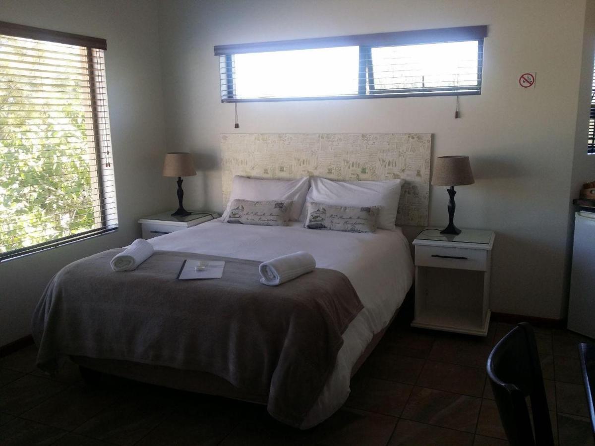 Saldanha Bay 12 On Beach Guest House מראה חיצוני תמונה