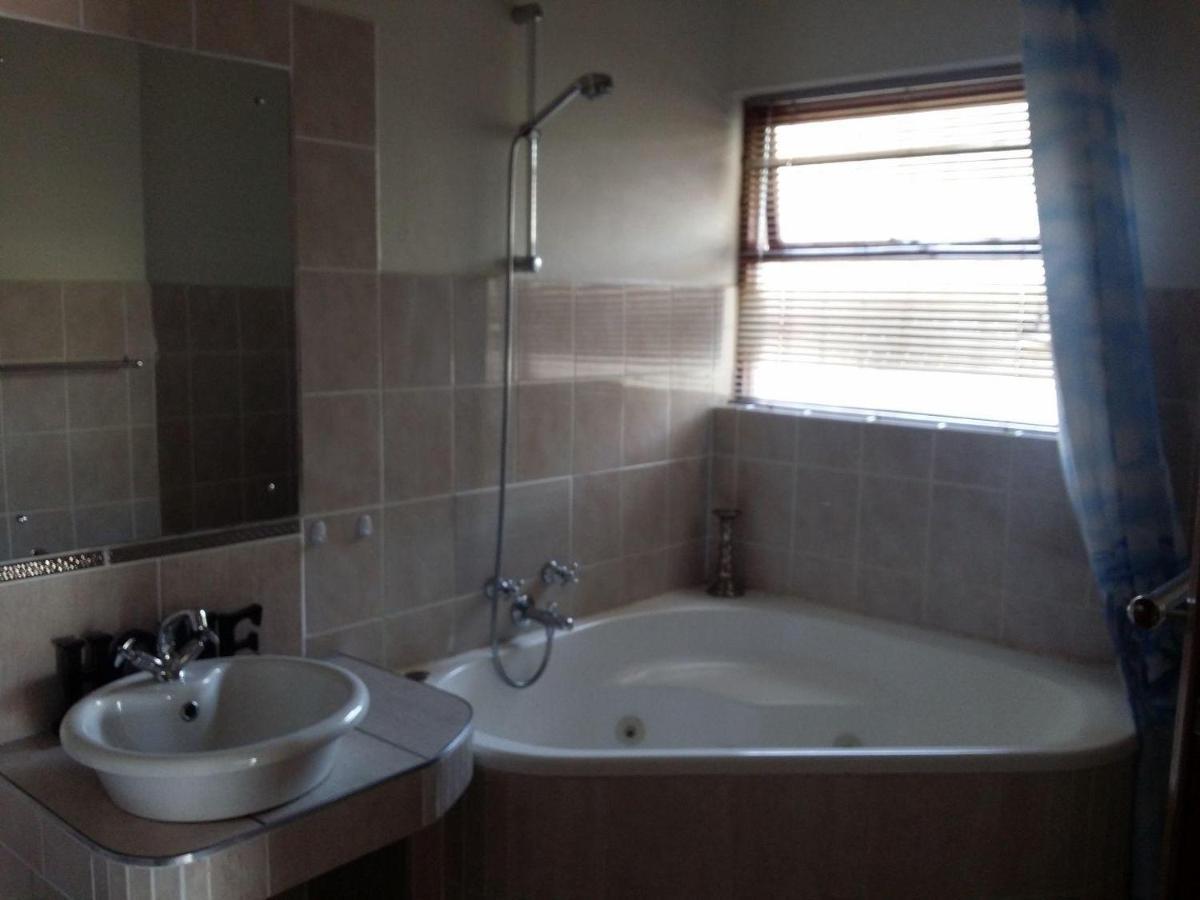 Saldanha Bay 12 On Beach Guest House מראה חיצוני תמונה