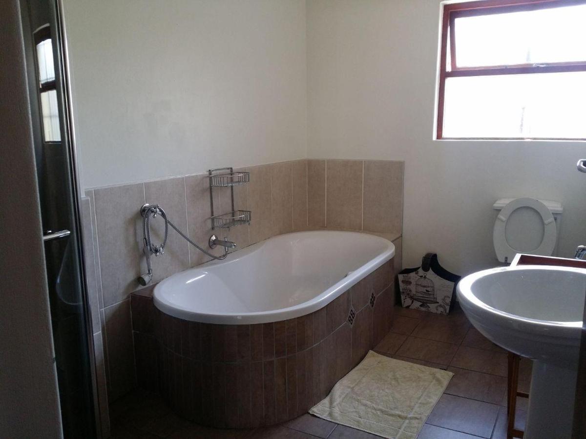 Saldanha Bay 12 On Beach Guest House מראה חיצוני תמונה