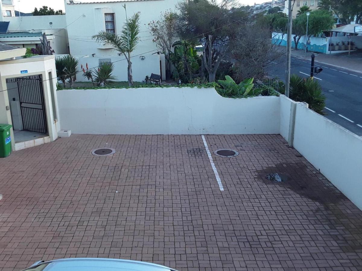 Saldanha Bay 12 On Beach Guest House מראה חיצוני תמונה