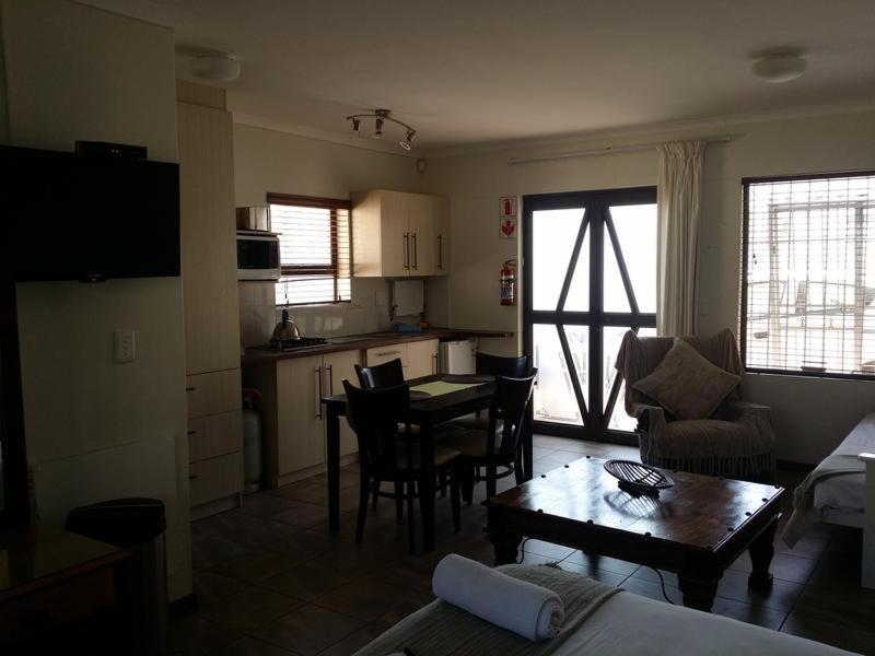 Saldanha Bay 12 On Beach Guest House מראה חיצוני תמונה