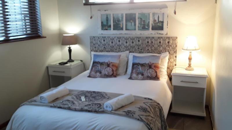 Saldanha Bay 12 On Beach Guest House מראה חיצוני תמונה